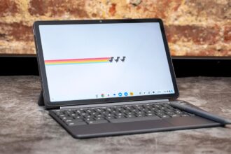 Chromebook vs. Laptop: What Can and Can’t I Do With a Chromebook?