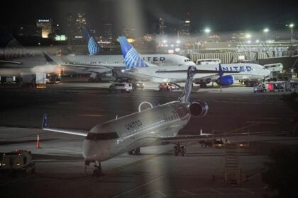 FAA halts flights at embattled Newark Airport over shutdown ‘staffing issues’