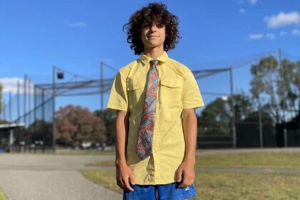 Meet Long Island freshman cross country star who works out in dress shirts