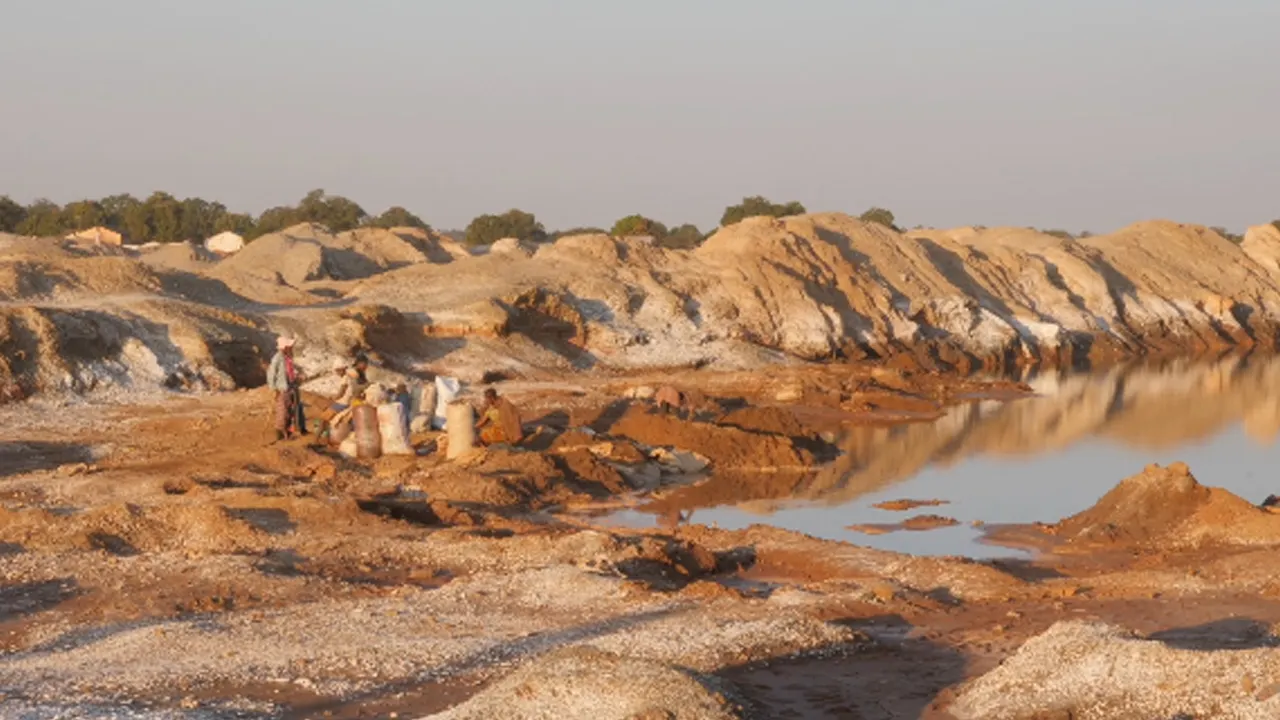 Trump administration works to break China’s rare earth mineral stranglehold on Africa Trump administration works to break China’s rare earth mineral stranglehold on Africa