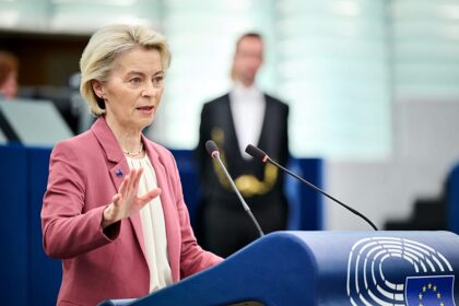 Von der Leyen offers minor concessions on EU budget to placate MEPs