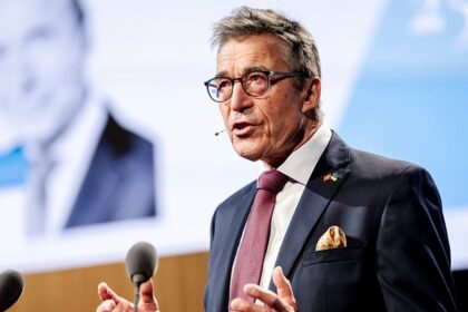 Germany should deliver Taurus missiles to Ukraine, ex-NATO chief says