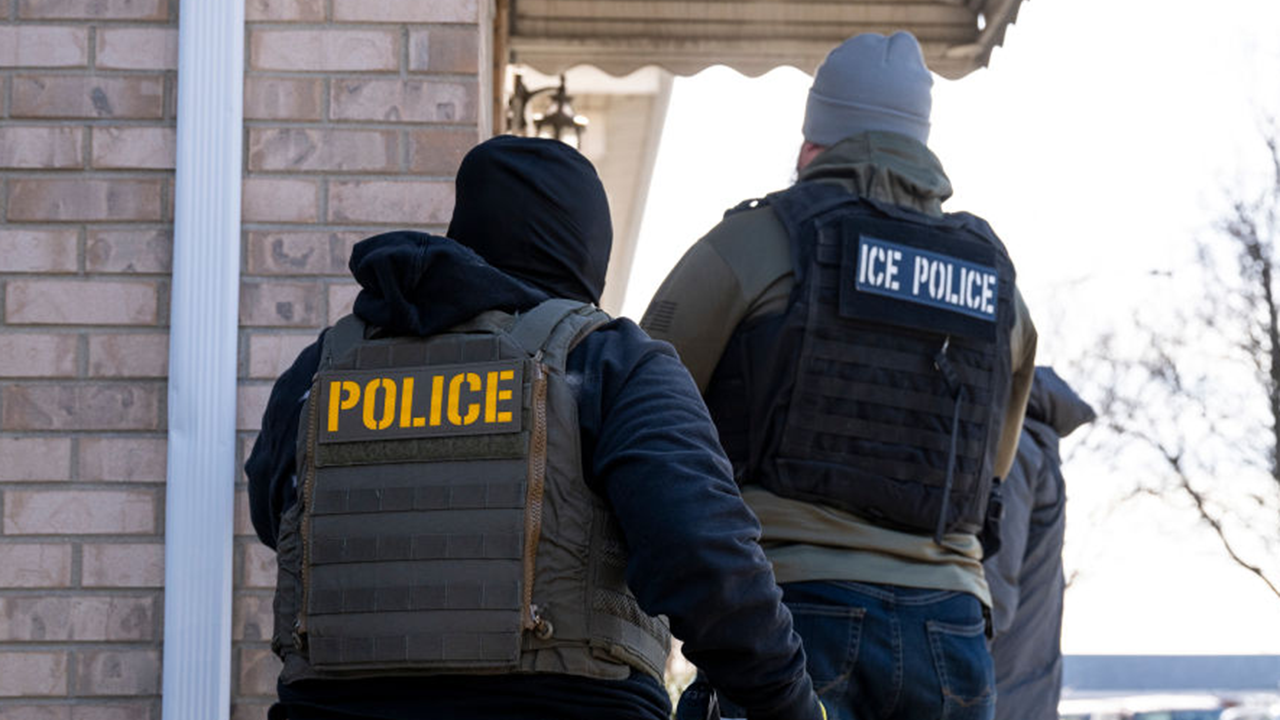 Illinois lawmakers pass bill banning ICE immigration arrests near courthouses