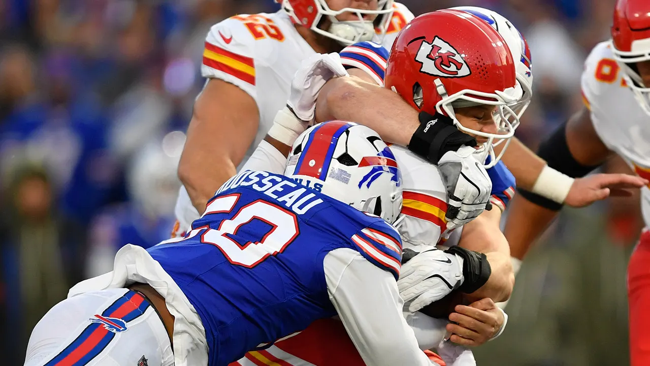 Bills keep Patrick Mahomes from throwing TD pass for first time in over year, Josh Allen scores 3 TDs in win