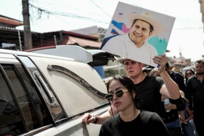 Mexican mayor who took hard line against drug gangs shot and killed at Day of the Dead event