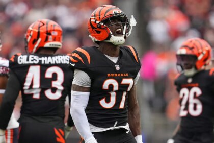 Bengals running back rips defense after team falters in closing seconds