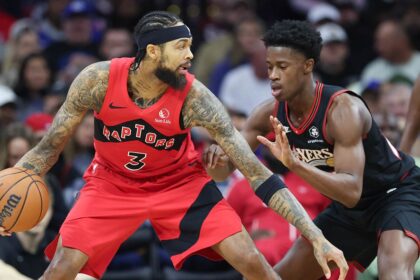 Raptors star slams water bottle onto floor, nails staffer in face