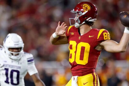 USC’s fake punt using jersey swap should have drawn penalty, Big Ten says