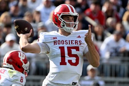 CFP committee explains keeping Indiana at No. 2 after close call vs Penn State in latest rankings