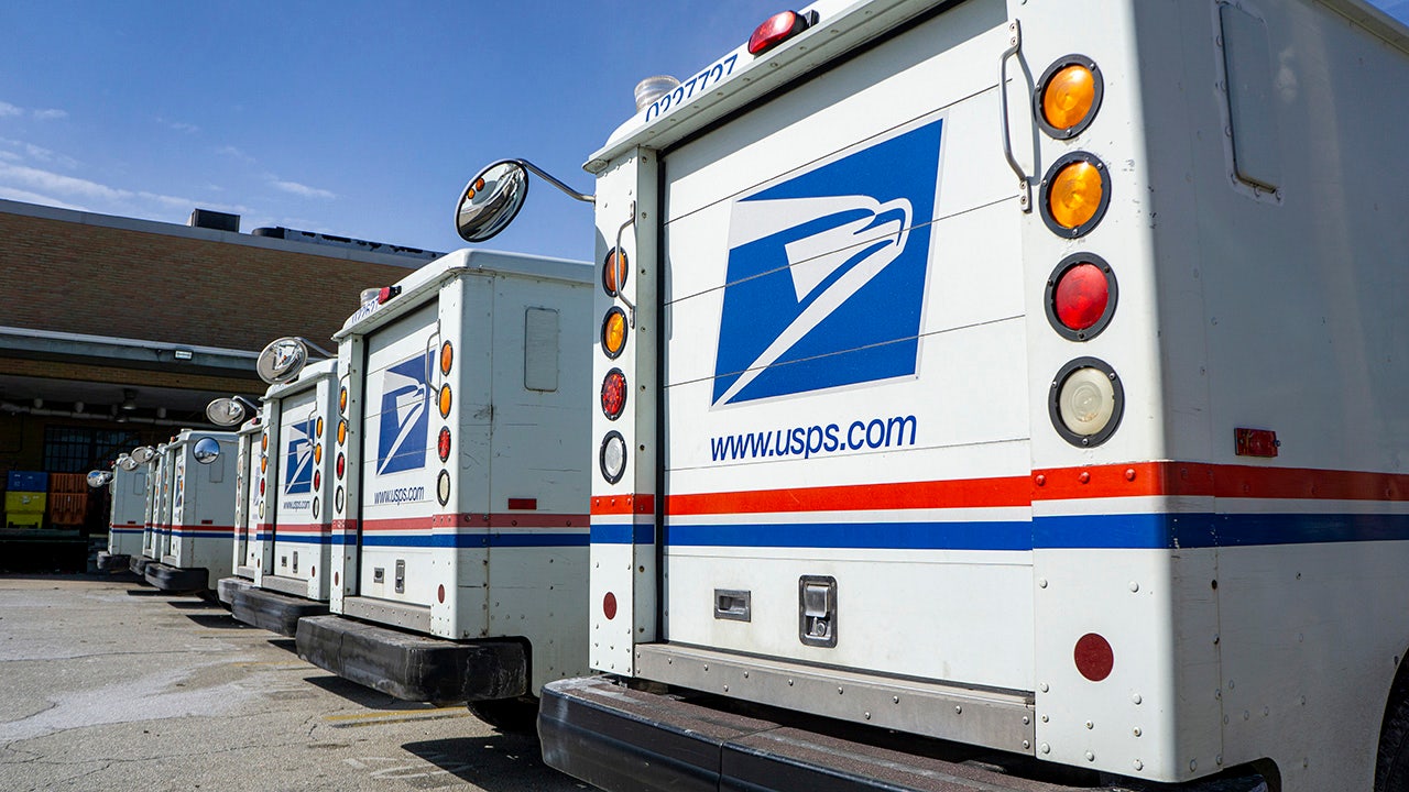 USPS worker found dead inside mailing machine in Michigan: ‘Deeply saddened by the loss’