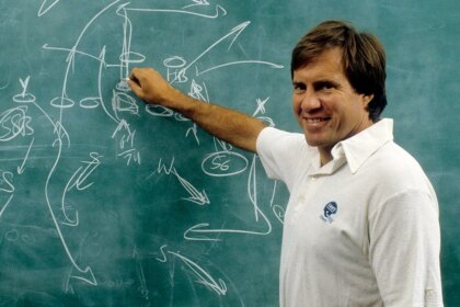 Bill Belichick tries to cool Giants head-coaching rumors