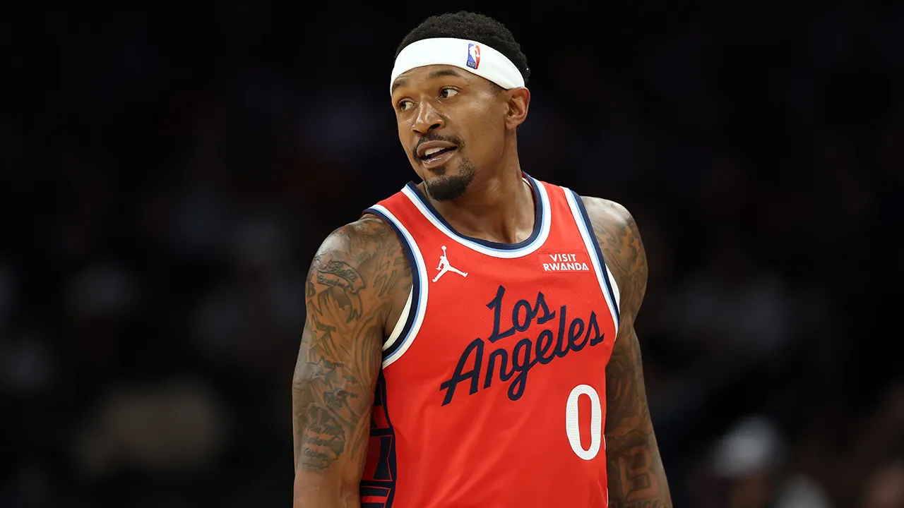 Clippers lose All-Star guard for rest of season with hip fracture