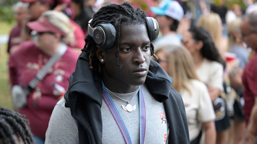 Florida State football’s Ethan Pritchard leaves rehab after shooting, reunites with teammates