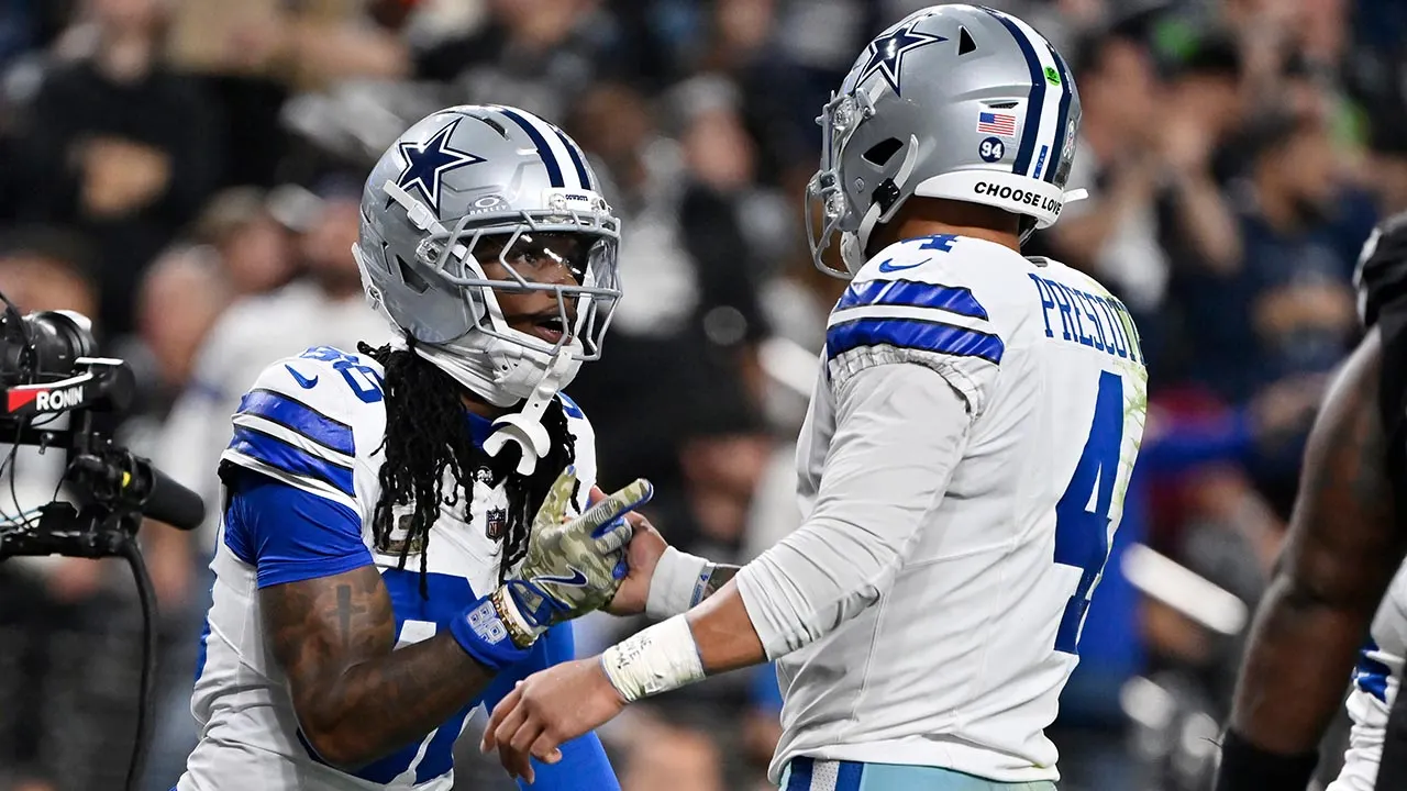 Cowboys’ CeeDee Lamb clears up rumors about why he, teammate were benched vs Raiders