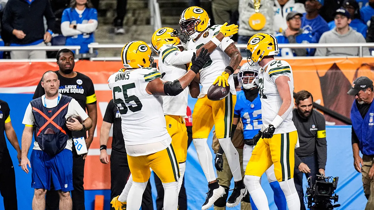 Packers’ 4th down aggressiveness trumps Lions’ decisions to complete season sweep