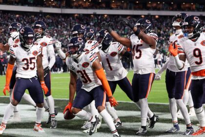 Eagles booed off field at home stadium as Bears dominate on the ground in upset victory