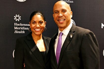 Sen Cory Booker marries fiancé Alexis Lewis in intimate DC ceremony