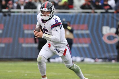 Ex-Giants star Brandon Jacobs sends blunt warning to Jaxson Dart after concussion: ‘Learn how to slide’