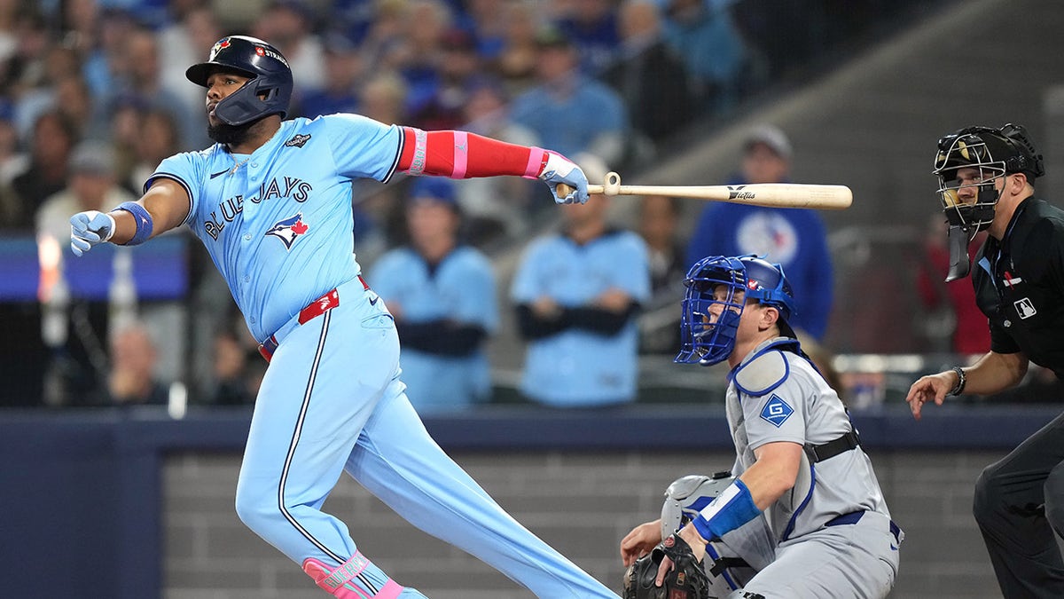 Vladimir Guerrero Jr hits a double
