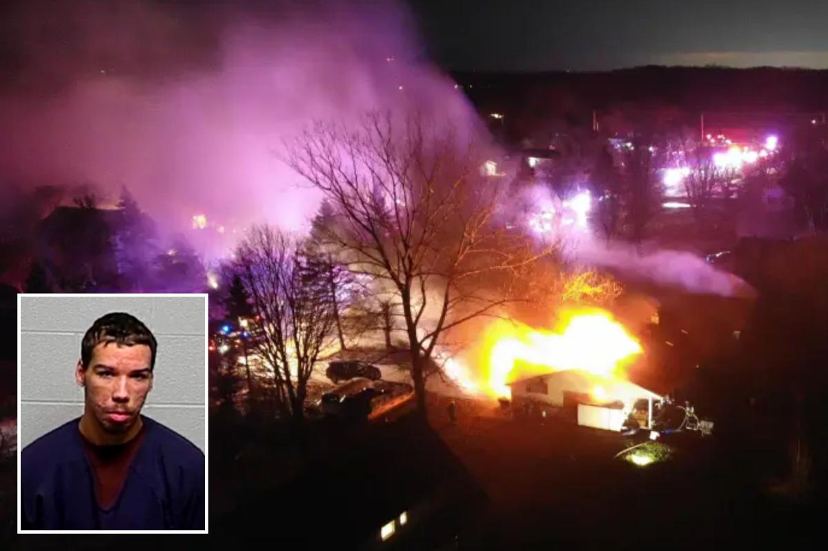 Illinois man Erik Crump allegedly set home ablaze on Thanksgiving following heated argument