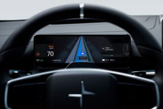 This New Car Feature Uses AI to Keep You From Missing Your Exit