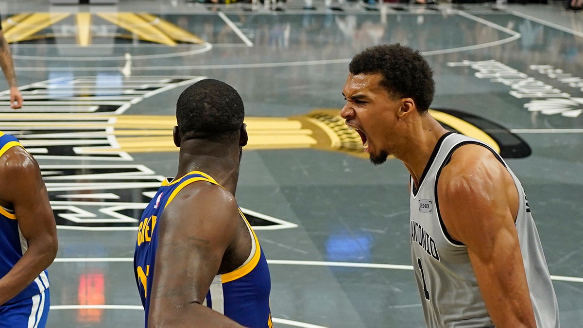Wemby yelling at Draymond
