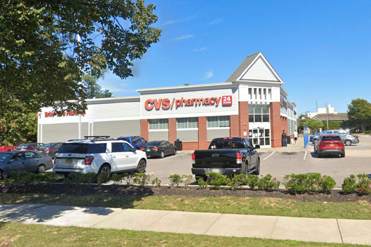 Violent killer still on the loose after fatal Christmas Day stabbing of CVS employee in Long Island