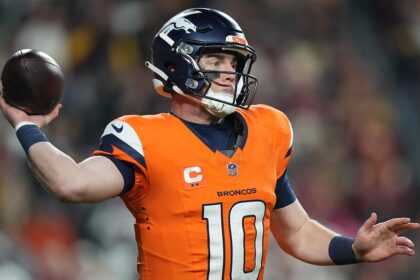 Broncos’ Bo Nix throws TD pass while falling to ground in stunning play