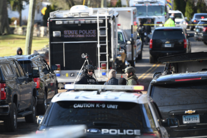 Decomposed body found in Connecticut after standoff with man who opened fire at police