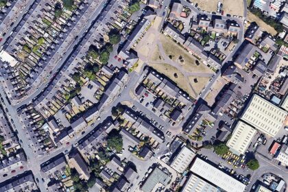 UK town sees nearly 200 homes evacuated over potential explosives threat, 2 men arrested