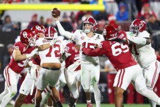 Alabama pulls off comeback win over Oklahoma in College Football Playoff first round