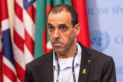 Former Hamas hostage warned Australian leaders about dangers of antisemitism months before Bondi Beach attack