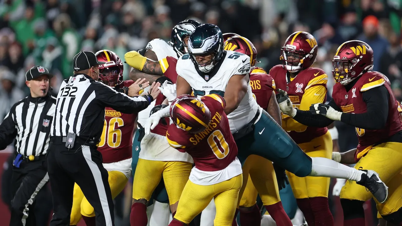 Multiple players ejected after brawl breaks out during Eagles-Commanders game