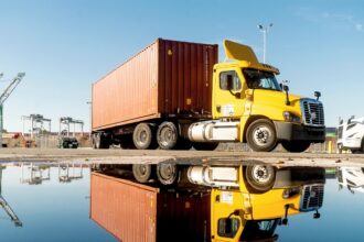 Migrant truckers sue California DMV over canceled commercial drivers’ licenses