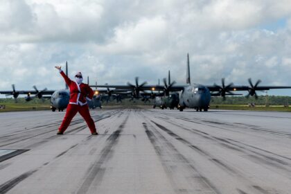 How US troops celebrate Christmas abroad