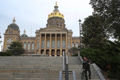 Republicans eye Iowa Senate supermajority in Tuesday special election