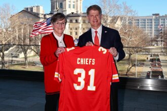 Chiefs announce relocation to Kansas by the 2031 NFL season with new domed stadium