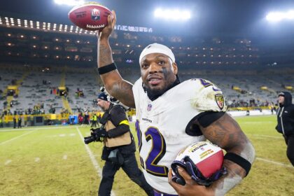 NFL Week 17 scores: AFC North, NFC South up for grabs as playoff picture almost complete