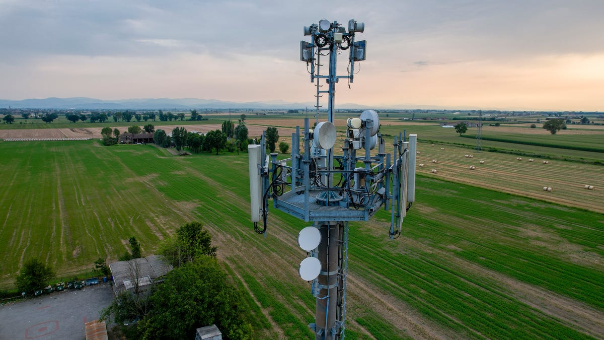 Best Rural Internet Providers for 2025