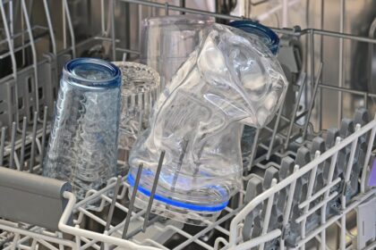 You’re Better Off Putting These 11 Items in the Trash Than the Dishwasher