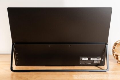 InnoView PM408 Monitor Review: Fast and Sharp Gaming on the Go