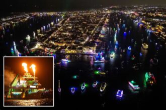 117th Newport Beach Christmas Boat Parade lights up holiday cheer in California: photos