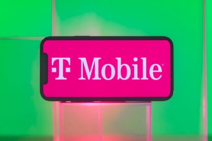 What Gets You Free Netflix, Hulu and Paramount Plus? A T-Mobile Subscription, That’s What