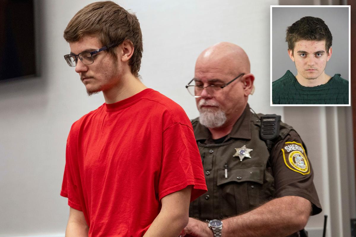 Wisconsin teen who killed parents for money to assassinate President Trump pleads guilty to homicide
