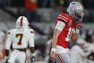 College football fans sound off on ESPN score bug during Ohio State-Miami playoff game
