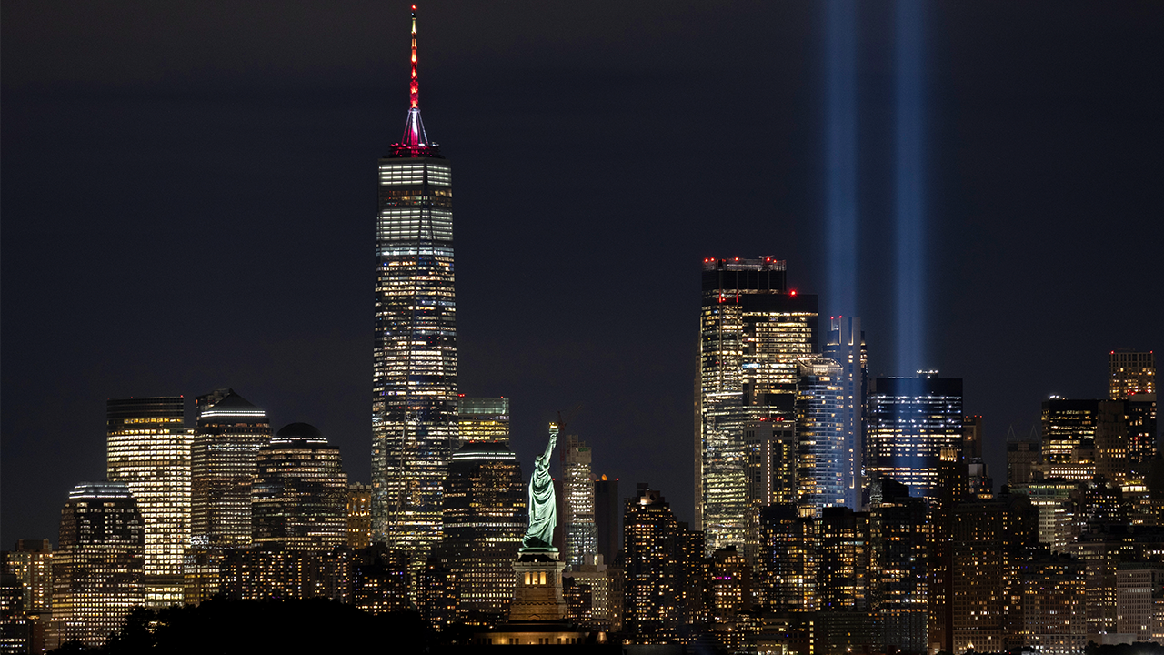 Hochul orders NY landmarks, including One World Trade Center, lit green for Muslim American Heritage Month