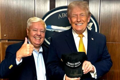 Trump signs ‘Make Iran Great Again’ hat alongside Lindsey Graham