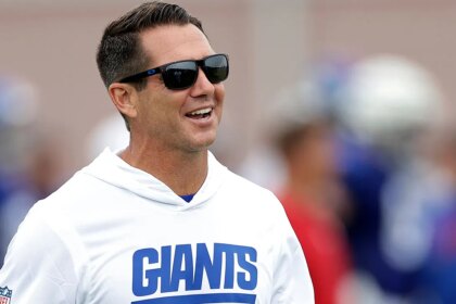 Giants stick with GM Joe Schoen despite another losing season, citing need for ‘continuity and stability’