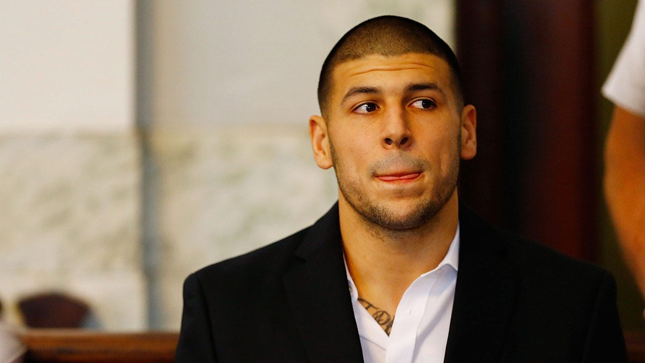 Ole Miss staffer references Aaron Hernandez while discussing ‘chaotic’ coaching complications with LSU