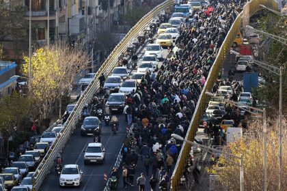 Exiled Iranian crown prince urges Trump to help as protests against Islamic regime intensify: ‘Man of peace’